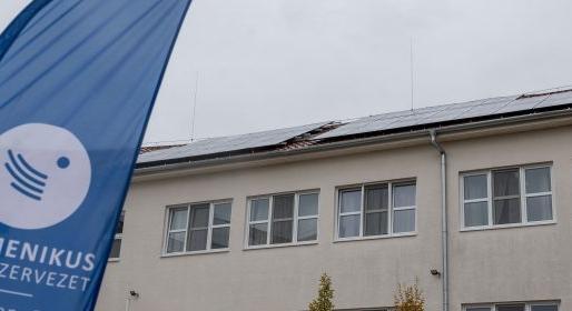 Napelemparkkal segíti az Ökumenikus Segélyszervezet fenntartható működését a Mol