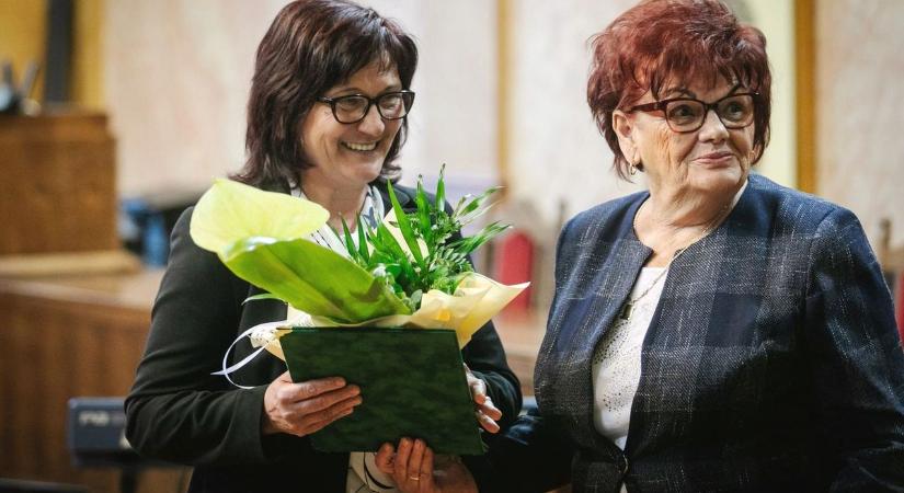 Rászorulókért dolgozók munkáját ismerték el Egerben  fotók