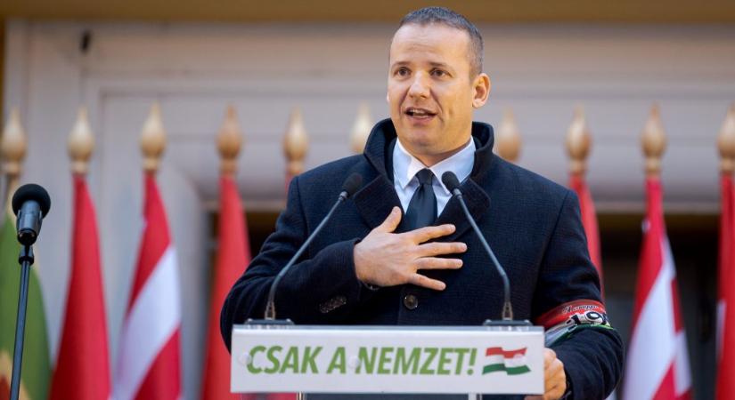 Toroczkai Azahriah-nak: „A sikerek sem tesznek tévedhetetlenné“