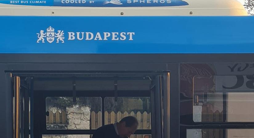 És akkor valaki felvitt egy betonkeverőt az egyik BKV buszra