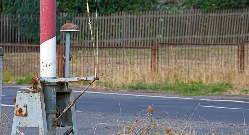 Letörte a sorompót Hajdúhadháznál - vádat emeltek ellene