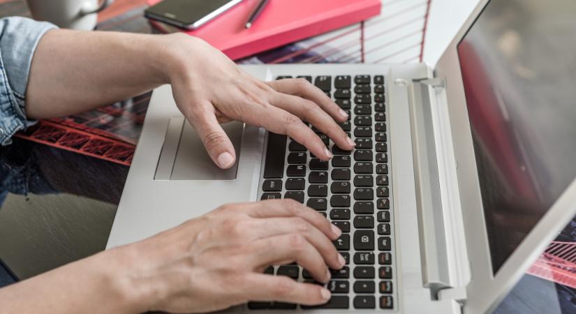 Felújított használt laptopok garanciával – pénztárcabarát megoldás megbízható helyről