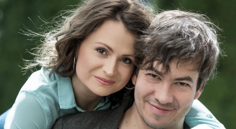 Jövőre, veled, ugyanitt – Kovács Lotti és Szemenyei János főszereplésével tart bemutatót a Madách Színház