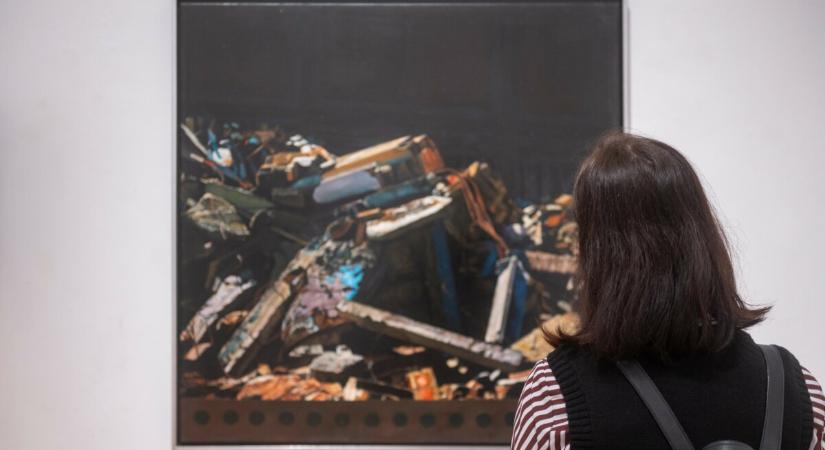 Omnis rerum memoria – Időről és elmúlásról szól Jovián György kiállítása Kolozsváron