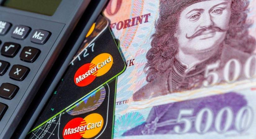 Készpénz vagy kártya? – szavazóval