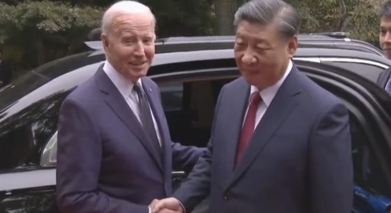 Így vagánykodott egymásnak limuzinjával Biden és Hszi Csin-ping kínai elnök – videó