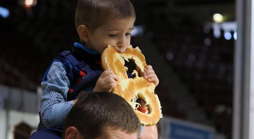 A százezredik látogatót köszöntötte a Bakony Expo