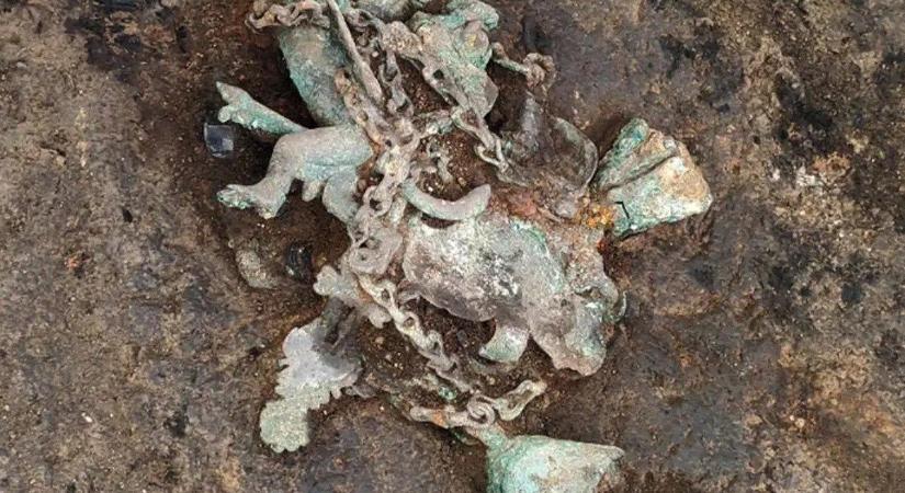 Fallosz szélcsengőt rejtettek az ókori római város romjai