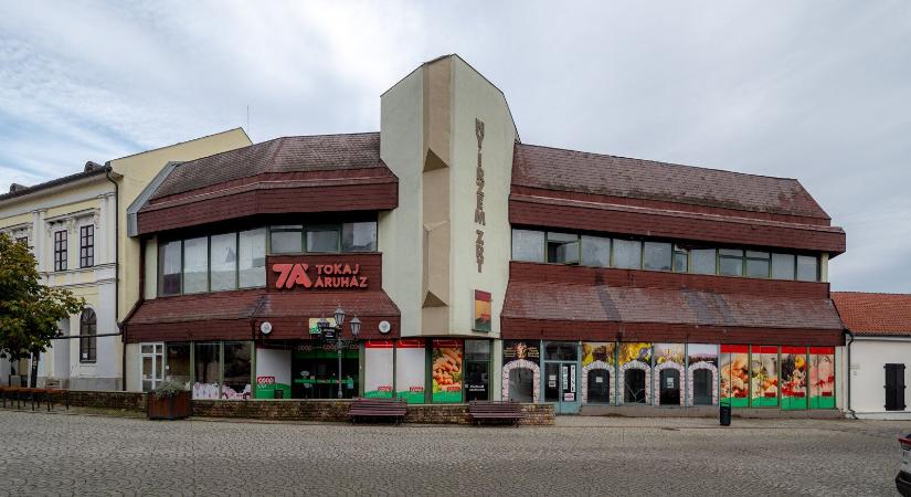 Új időszámítás kezdődik Tokaj főterén