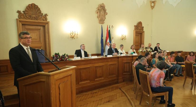 Díjazták a szociális szférában dolgozókat
