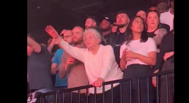 Hetven pluszos nagyi vitte el a showt 50 Cent koncertjén: még a rapper is megszólalt
