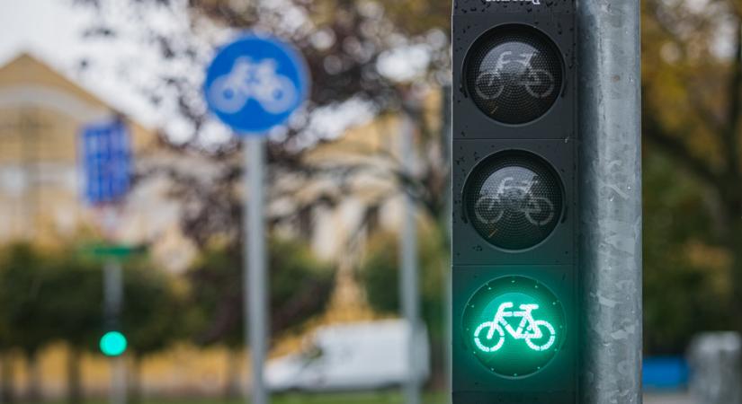 Pesterzsébet is új biciklisávokat kapott: ezekben a kerületekben is zajlik az építkezés