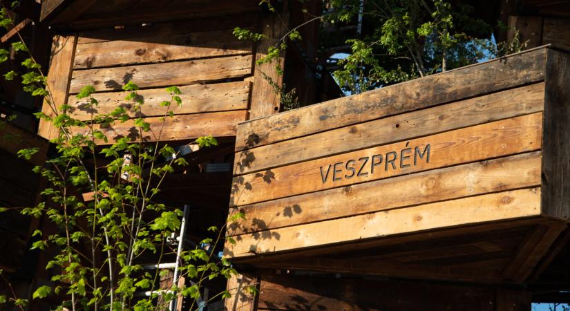 Évszakváltás: itt a Téli Gyárkert