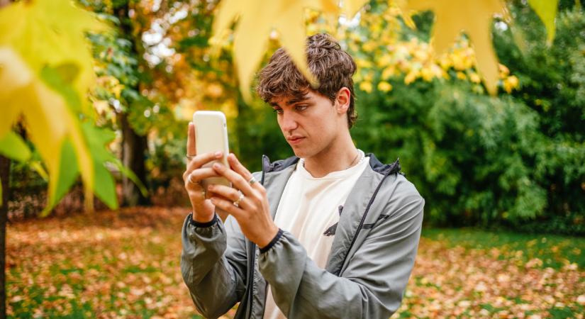 Gyanúsan hamar lemerül a mobilod? Ezek az alkalmazások tehetnek róla