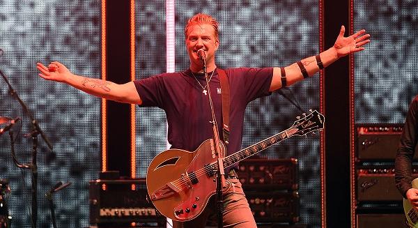 Legyőzte a rákot a Queens Of The Stone Age frontembere