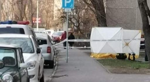 Zavarta a férfit a közelben élő hajléktalan hangoskodása, ezért leöntötte vízzel: a nő meghalt