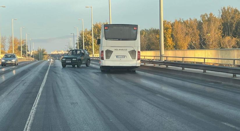 Majdnem tragédia történt a szegedi hídon