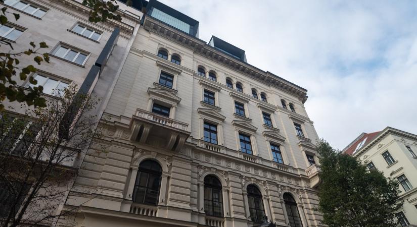 Ötcsillagos szálloda nyitotta meg kapuját a budapesti belváros központjában