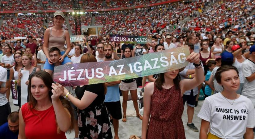 502 magánszemély és szervezet nyert támogatást az idei vallásos könnyűzenei pályázaton
