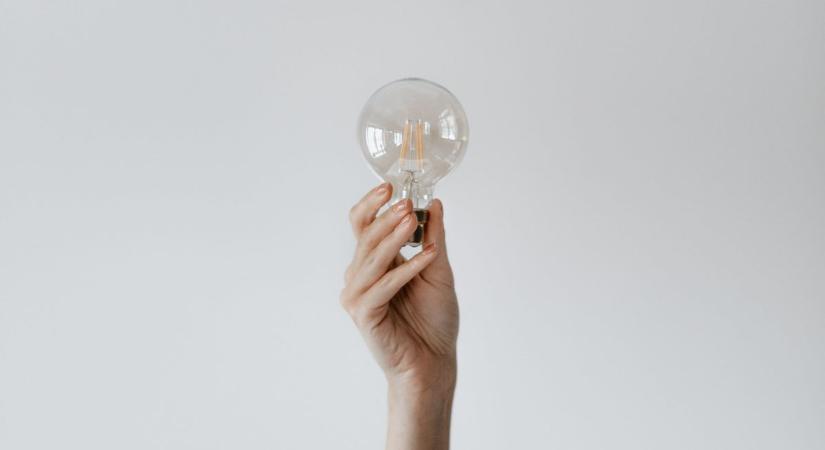 Újra él a lakossági LED-csereprogram
