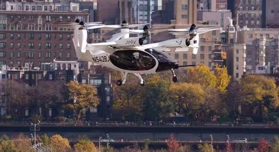 Megtette az első repülését az elektromos manhattani légitaxi
