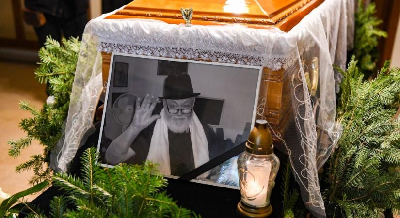 Eltemették Czintos József színművészt