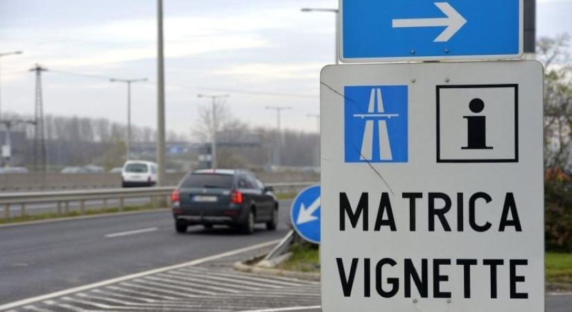 Jövőre érkezik az egynapos autópálya-matrica, itt az ára is