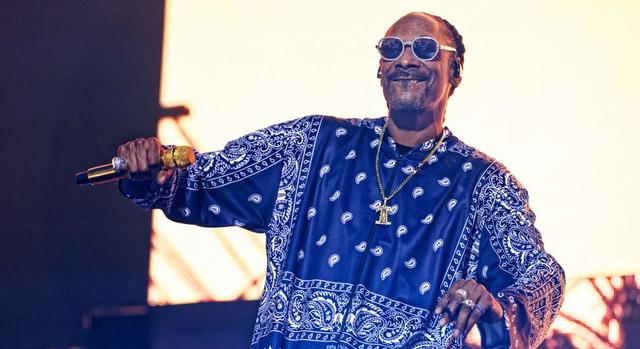 Snoop Dogg mégsem teszi le a füvet: jó oka volt rá, hogy átverjen mindenkit