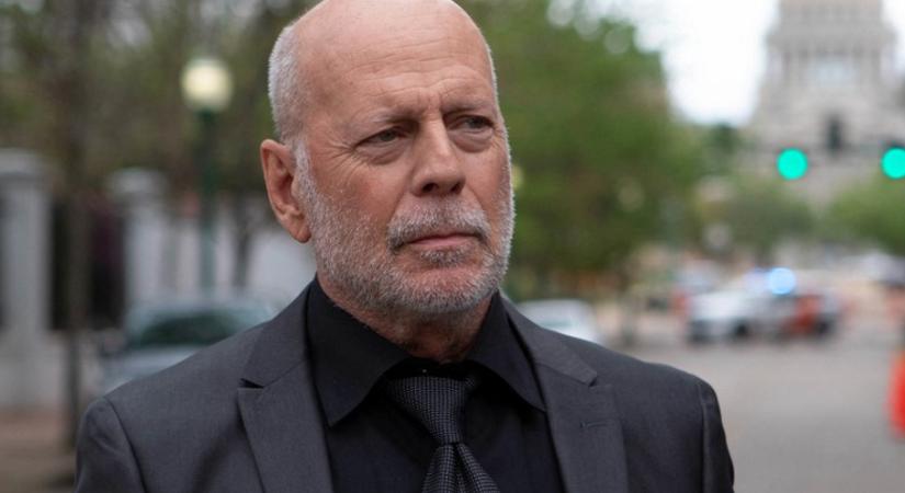 „Nagyon hiányzik a papám” – Bruce Willis lánya szívszorító fotót osztott meg