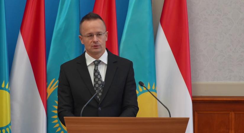 Szijjártó Péter: Magyarország sokat profitál a Kazahsztánnal folytatott sikeres együttműködéséből  videó
