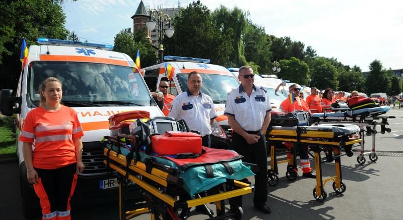 Éhségsztrájk és tüntetések a mentőszolgálatoknál