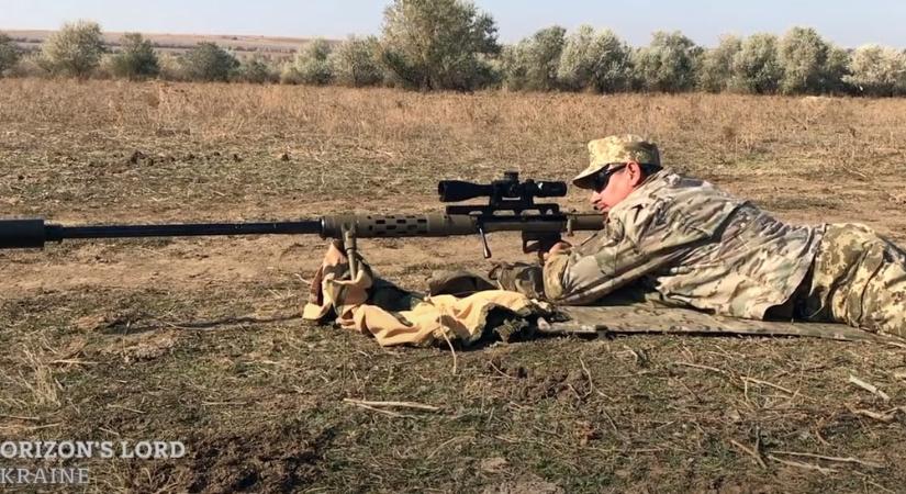 Világrekord: 4 kilométerről gyilkolt az ukrán mesterlövész – VIDEÓ