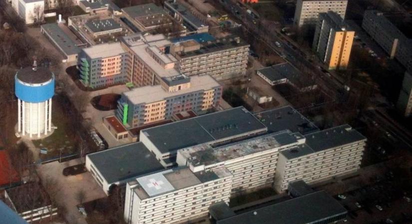Közel 800 millió forintból fejlesztette eszközparkját a Petz Aladár Egyetemi Oktató Kórház