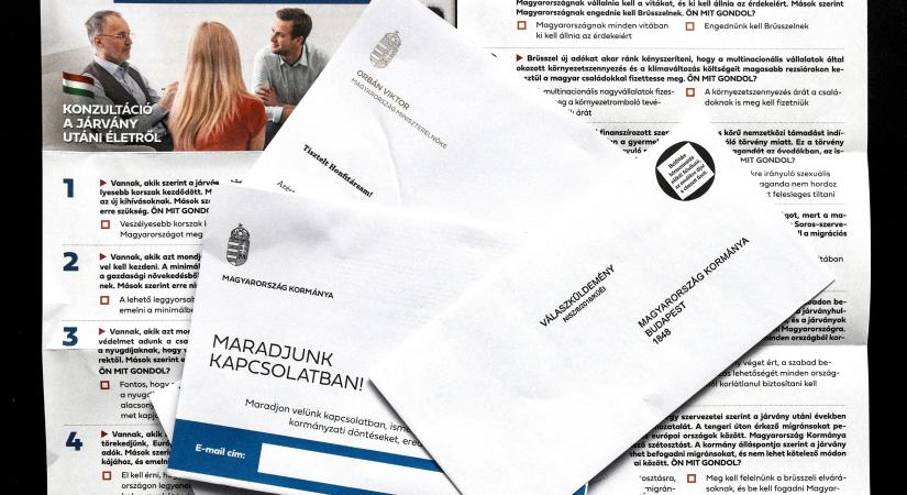 A tizenharmadik nemzeti konzultációval Orbán tovább élezné a konfliktust az EU-val