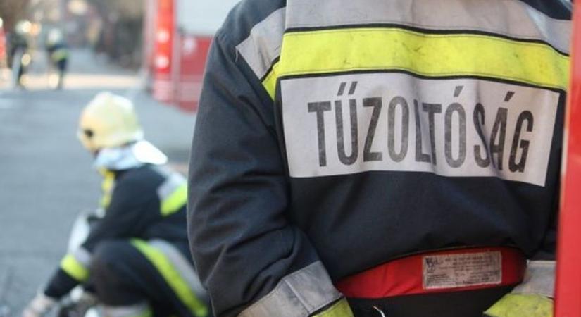 Izzot a kémény Nyírgyulajon