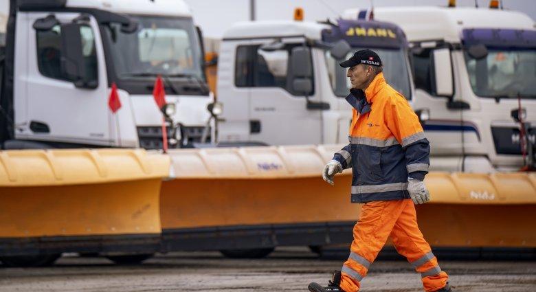 Több csúszásgátló anyagot szórtak ki Hargita megyében, mint a régió négy megyéjében összesen