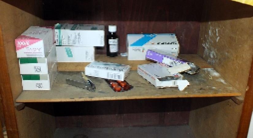 Bukás a Ráckevei járásban: pénzért írt fel erős nyugtatókat egy háziorvos a gyógyszerfüggő betegnek