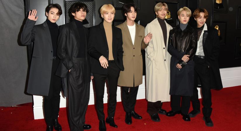 A BTS további négy tagja kezdi meg a katonai szolgálatot