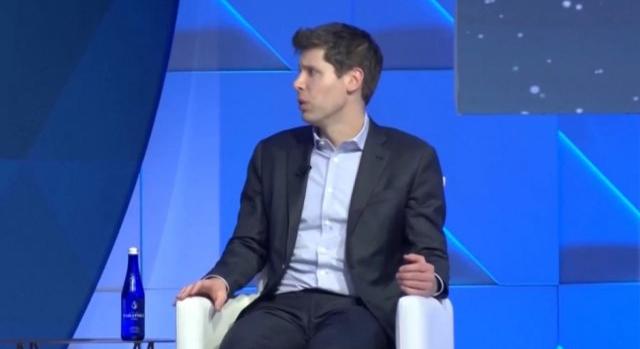 A dolgozók nyomására visszahelyezték pozíciójába az Open AI vezérigazgatóját