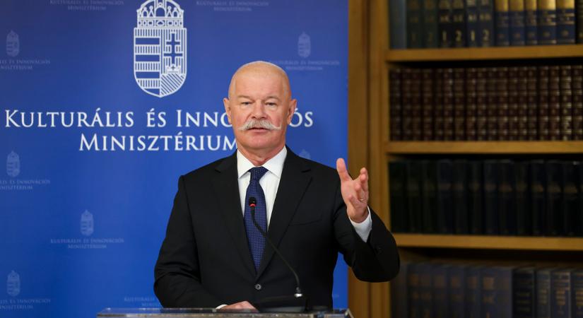 Csák János: Dinamikusan halad a Neumann János Program megvalósítása