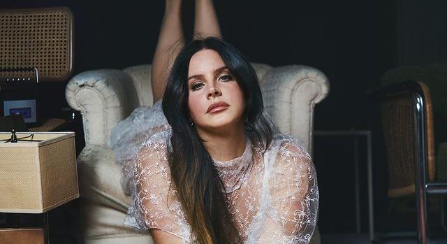 Különleges fotók készültek Lana Del Reyről