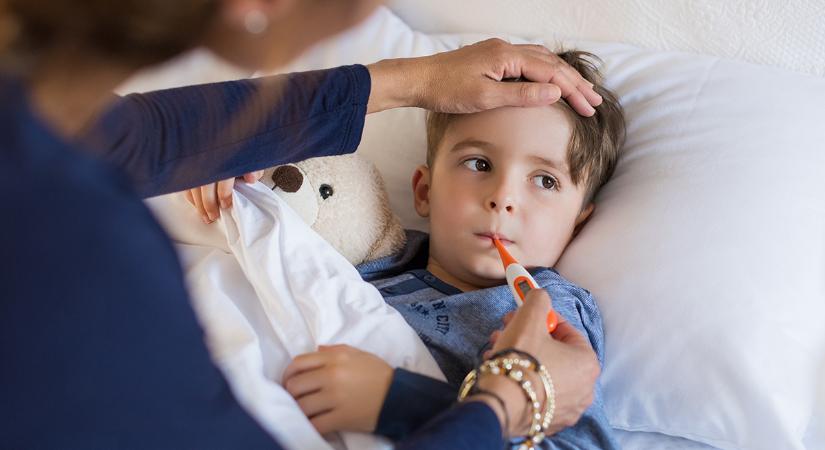 Sokan még mindig rosszul tudják, hogyan kell lázat csillapítani: ezek a leggyakoribb tévhitek