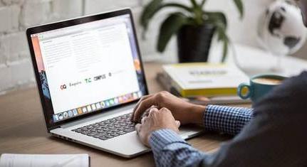 A médiahatóság azt kéri, ne dőljünk be a személyre szabott internetes hirdetéseknek