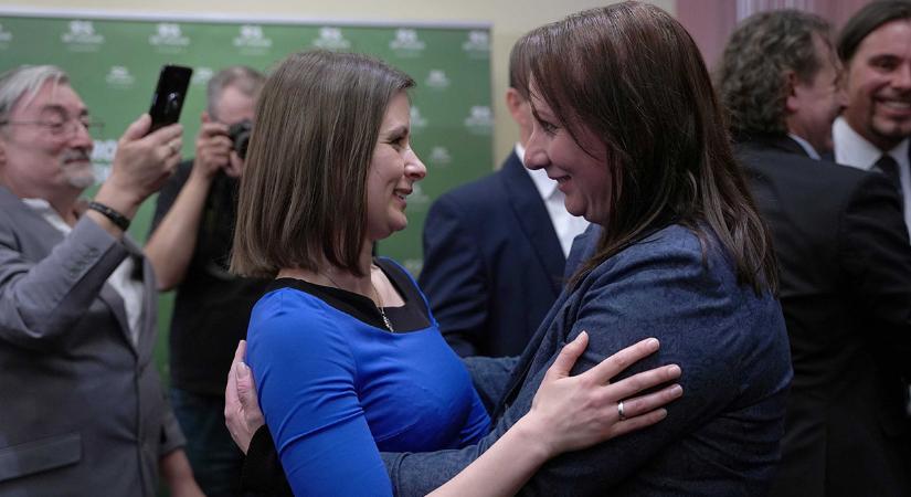 Mi Hazánk: Rogán Antal bevezetné a Világgazdasági Fórum diktatúráját Magyarországon