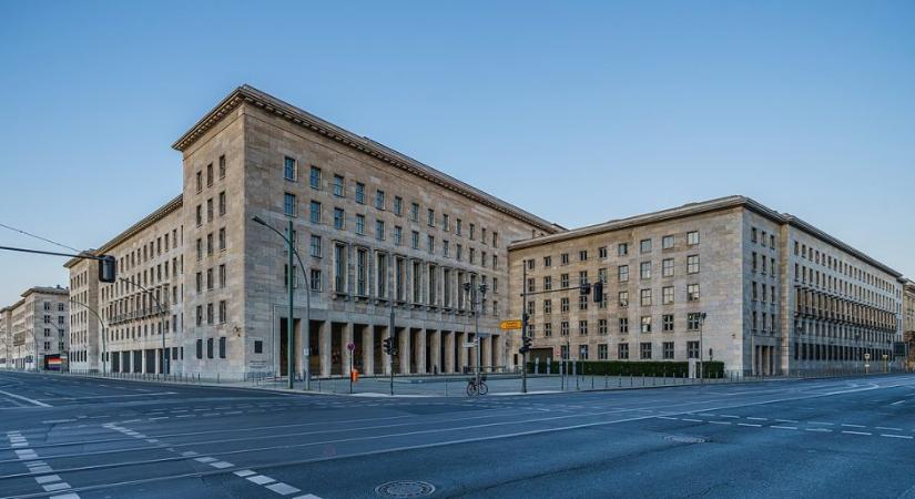 Rendkívüli kiadások előtt a magyar büdzsé – a költségvetés állja a sarat