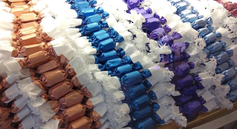 Egészségre káros húsok és szaloncukrok kerültek az üzletekbe, a Nébih azonnal riasztást adott ki