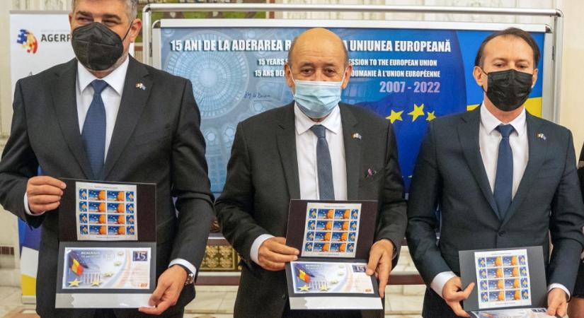Kormánytagok ellen indult bűnvádi eljárás gyanús vakcinabeszerzések miatt