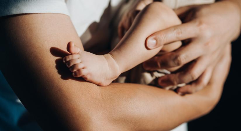 Sokan bosszankodhatnak: újabb kórház szülészeti-nőgyógyászati osztálya húzza le a rolót