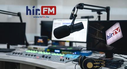 Homoszexuálisokat alázó műsora miatt bírságolták meg a Hír FM-et