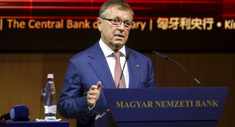 Reagáltak Matolcsy Györgyék a jegybankot ért kritikákra